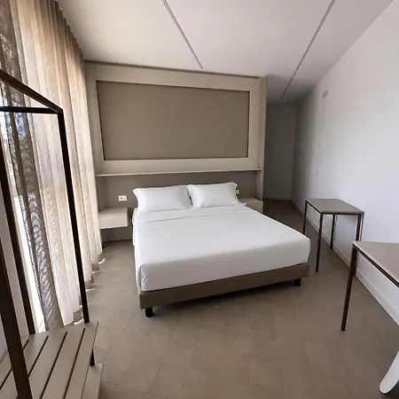 بيت ضيافة Gg Landlords & فاستو